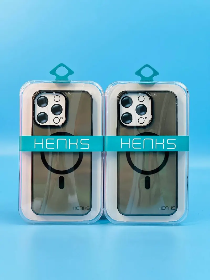 CHEXOL HENKS CRYSTAL MAG IP15 PRO BLACK