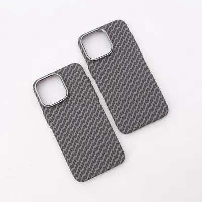 CHEXOL CARBON MAGSAFE LF-10 IP15 PRO