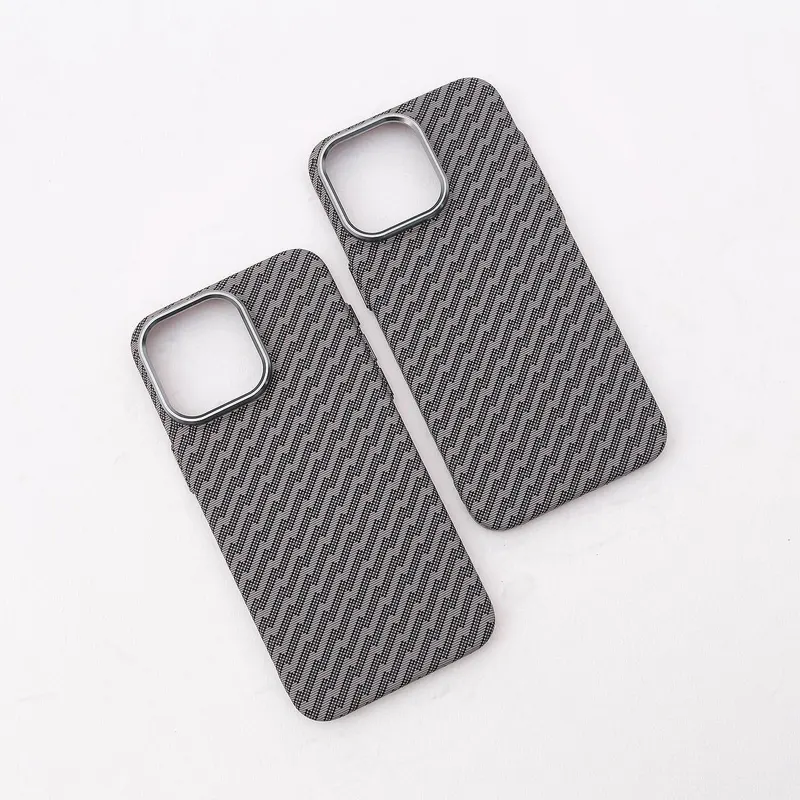 CHEXOL CARBON MAGSAFE LF-10 IP15 PRO