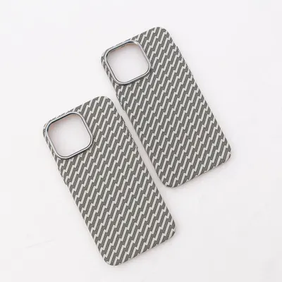 CHEXOL CARBON MAGSAFE LF-15 IP15 PRO