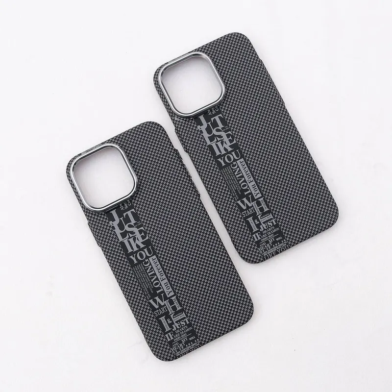 CHEXOL CARBON MAGSAFE LF-23 IP15 PRO