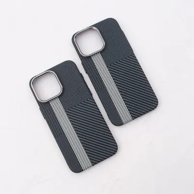 CHEXOL CARBON MAGSAFE LF-31 IP15 PRO