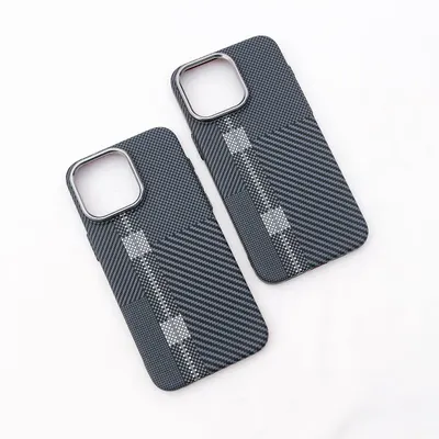 CHEXOL CARBON MAGSAFE LF-38 IP15 PRO