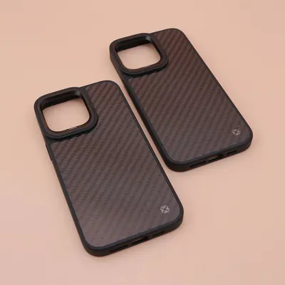 CHEXOL KAJSA CARBON FIBER IP15 PRO BLACK