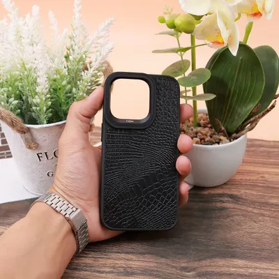 CHEXOL KAJSA WILD III IP15 PRO W1