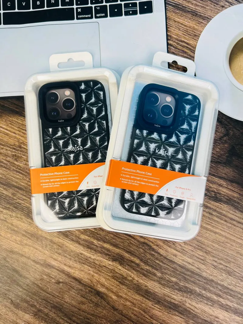 CHEXOL KAJSA DAZZLE IP15 PRO BLACK
