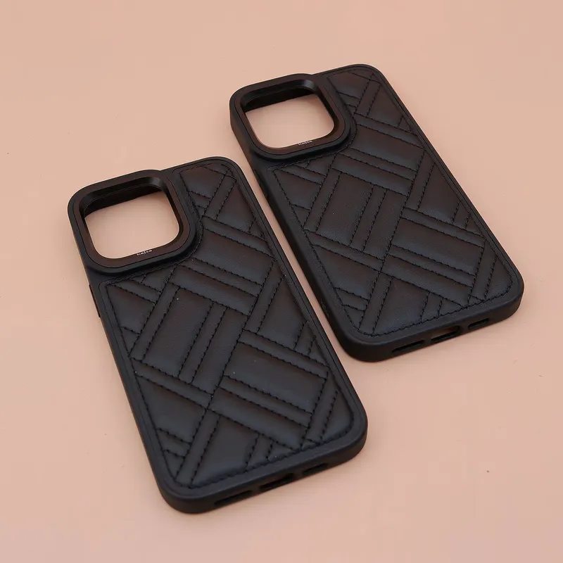 CHEXOL KAJSA FLASHING IP15 PRO MAX BLACK