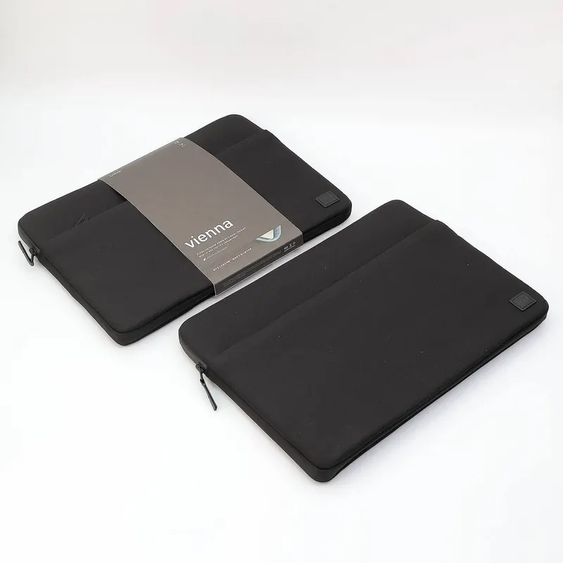CHEXOL NOTEBOOK UNIQ VIENNA "16 MIDNIGHT BLACK